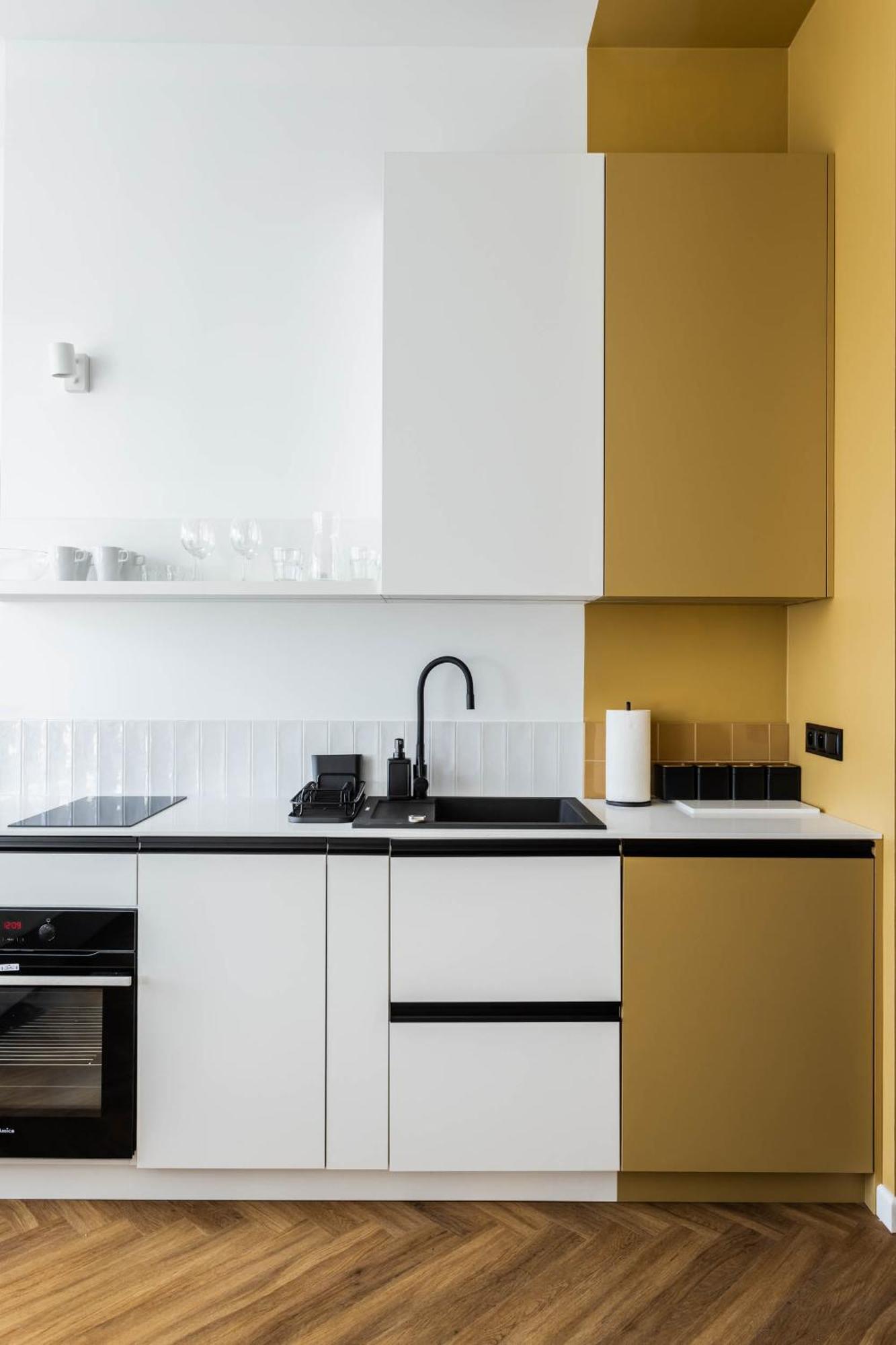 Apartment Przytulne I Komfortowe Studia Very Berry W Poznaniu By Renters