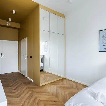 Przytulne I Komfortowe Studia Very Berry W Poznaniu By Noclegi Renters Exterior photo