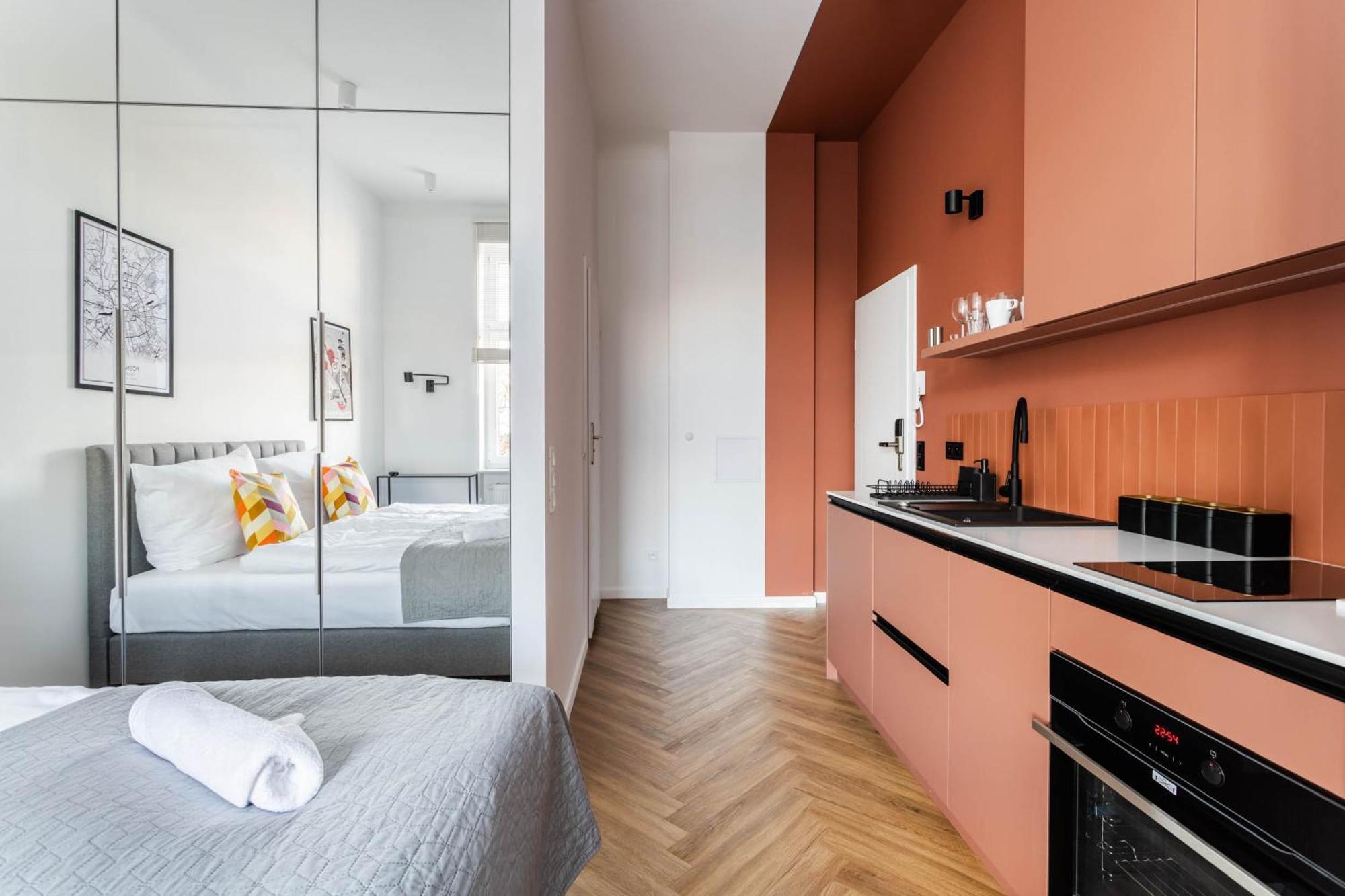 Apartment Przytulne I Komfortowe Studia Very Berry W Poznaniu By Renters *
