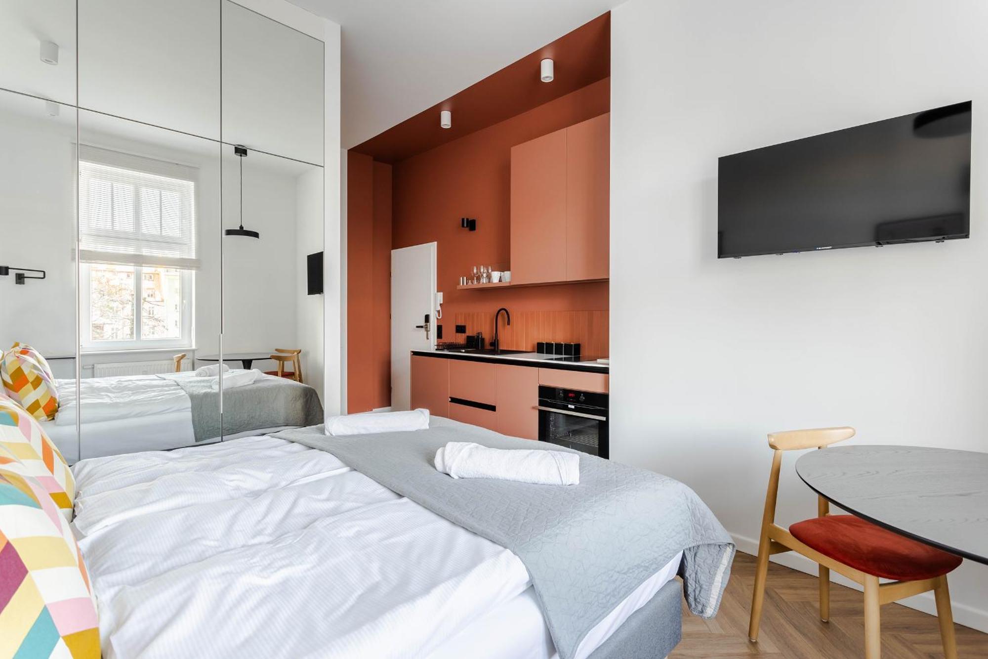 Przytulne I Komfortowe Studia Very Berry W Poznaniu By Renters