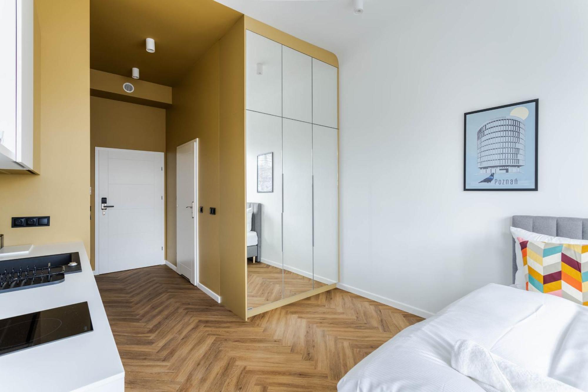 Przytulne I Komfortowe Studia Very Berry W Poznaniu By Renters Poznan