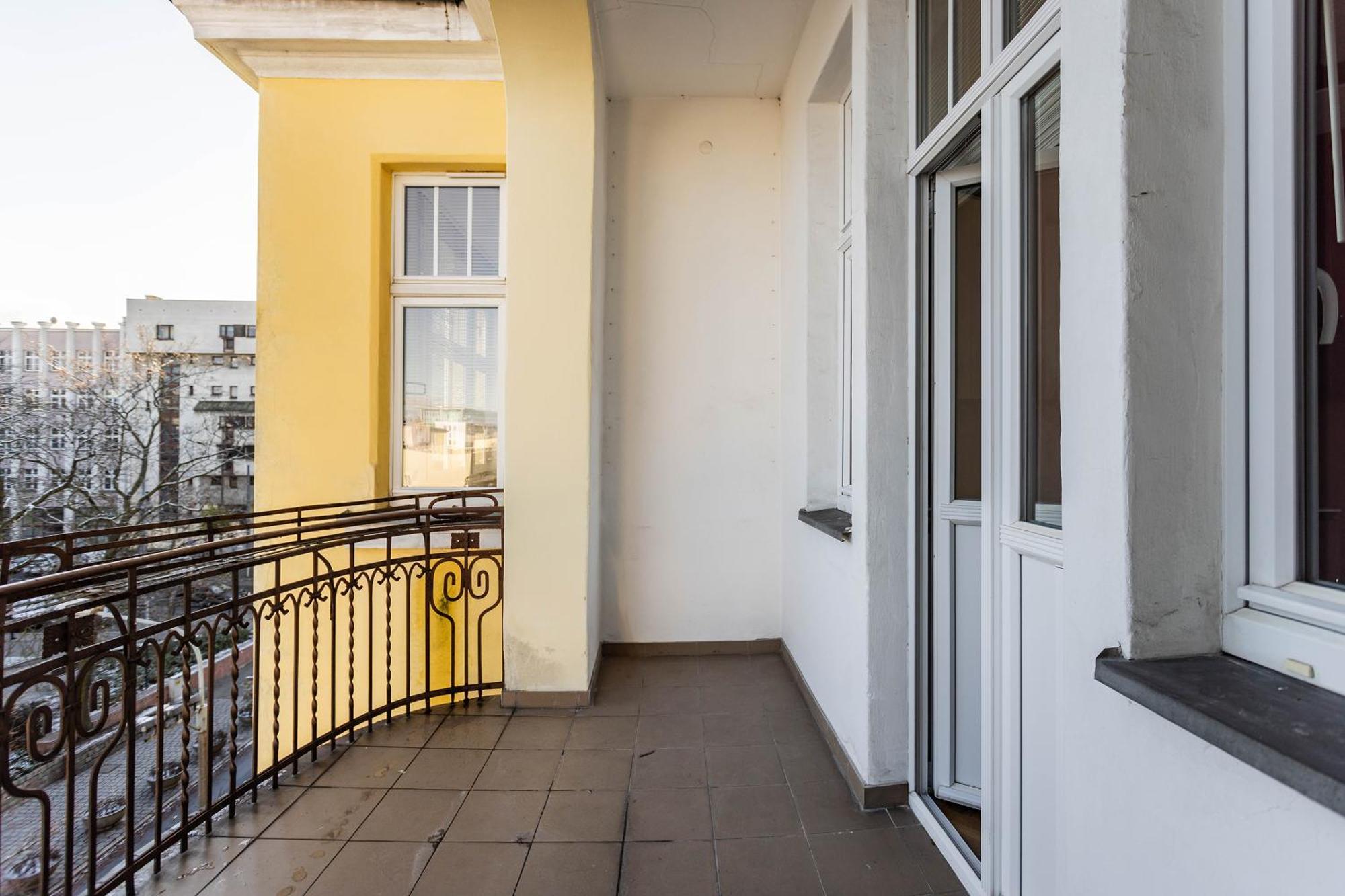 Apartment Przytulne I Komfortowe Studia Very Berry W Poznaniu By Renters *