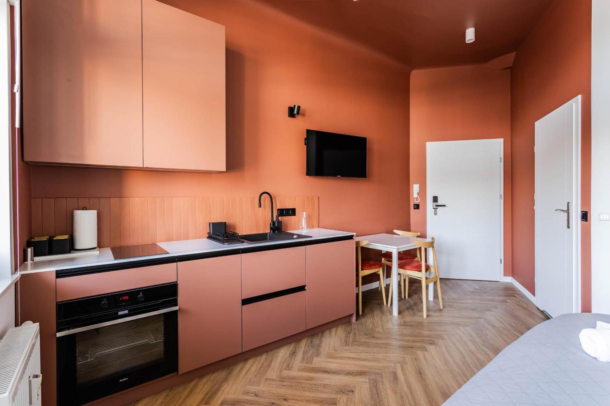 Przytulne I Komfortowe Studia Very Berry W Poznaniu By Renters