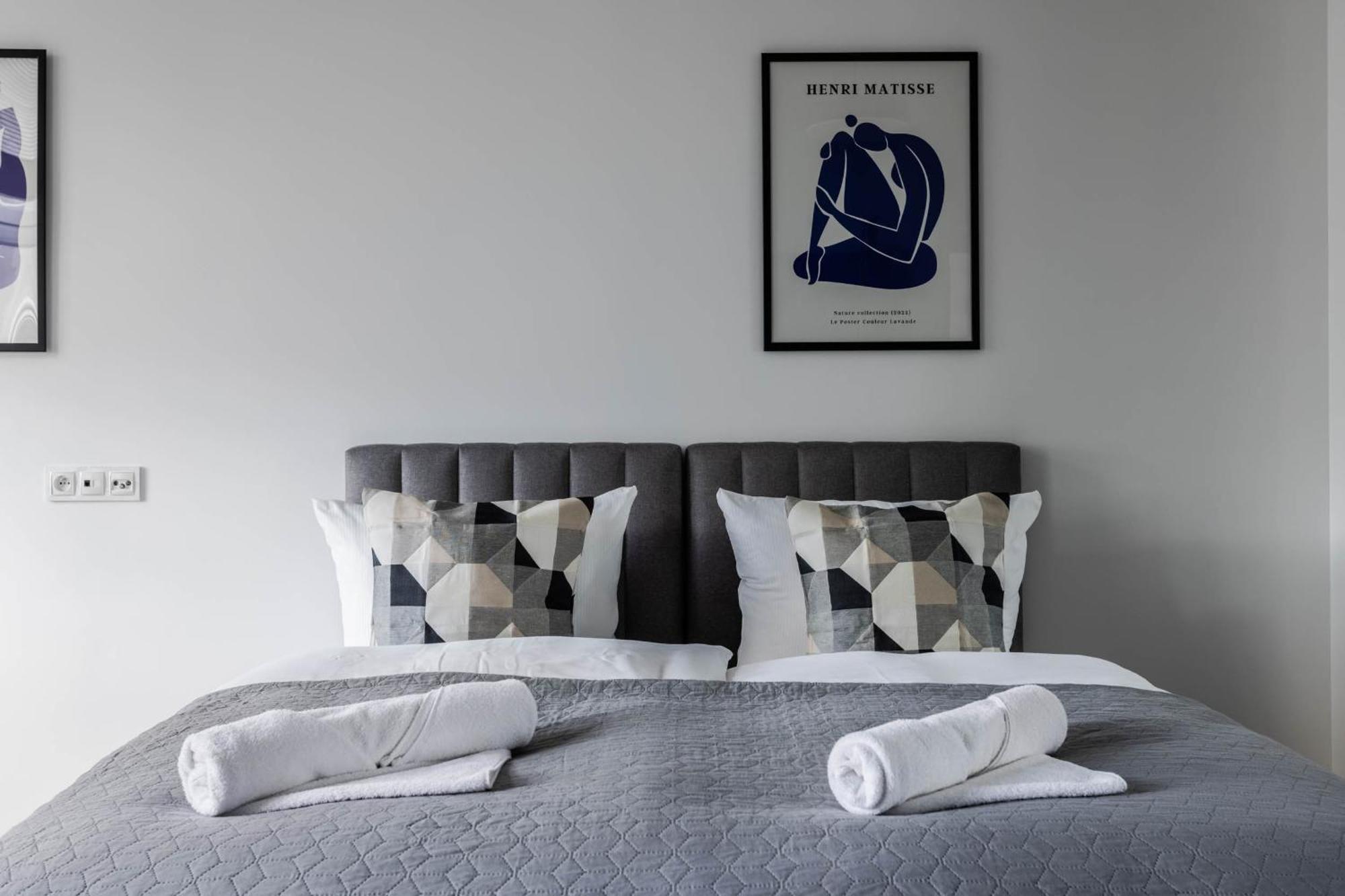 Przytulne I Komfortowe Studia Very Berry W Poznaniu By Renters * Posen